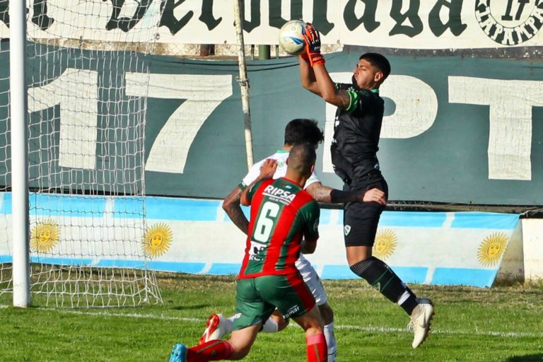 TORNEO FEDERAL “A”: Ferro volvió a sumar y se mete en el lote de los equipos que pelearán el paso a la segunda fase