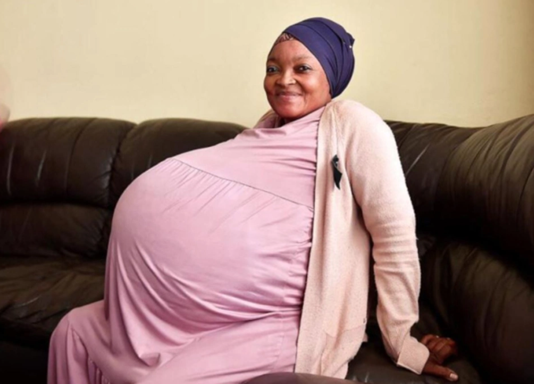 Sorpresa en el parto de una mujer que esperaba octillizos: nacieron 10 bebés