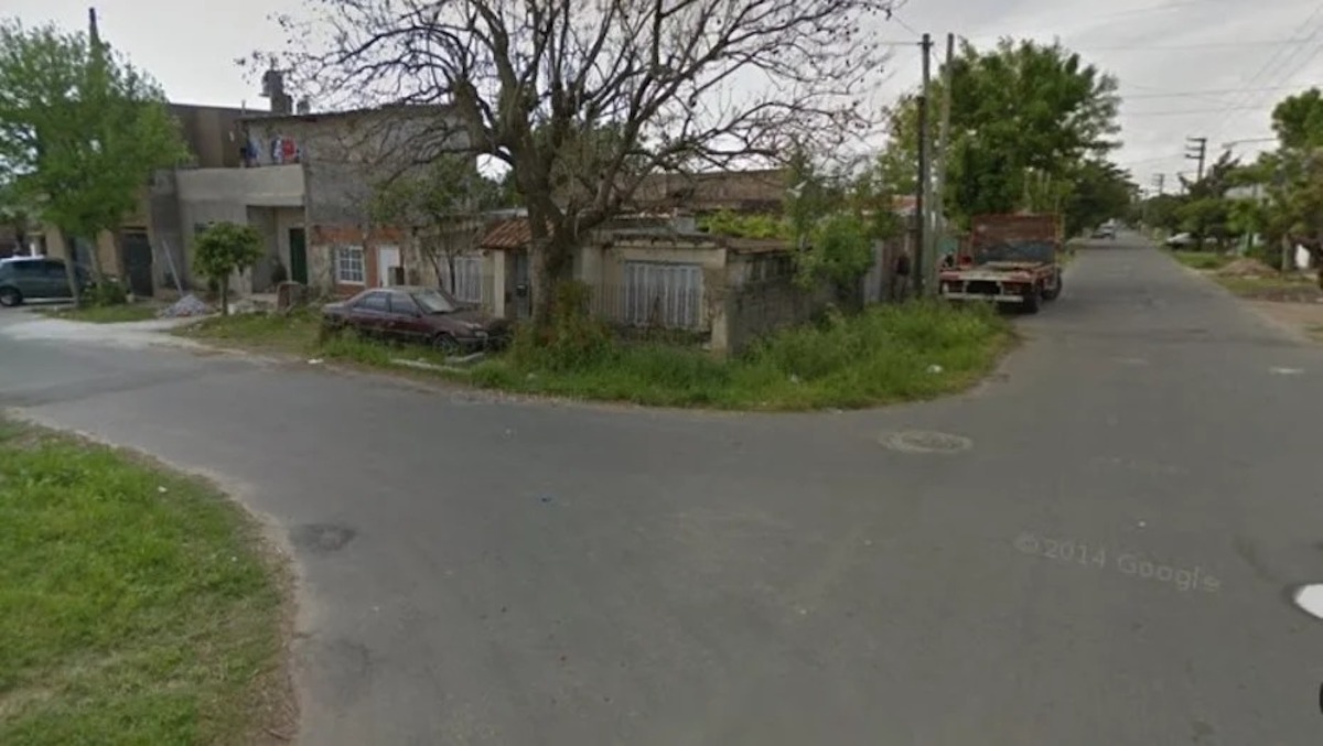 Berazategui: un ladrón fallecido y otro con muerte cerebral tras un tiroteo con un policía