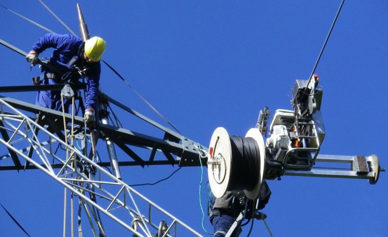 Ampliarán el tendido de fibra óptica en Metileo