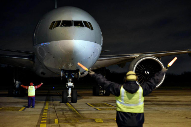 Llegó otro vuelo con vacunas Sinopharm y Argentina superó las 23,8 millones de dosis