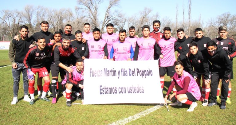 Costa Brava goleó 4 a 0 a Pico FBC en un amistoso y le mandó fuerzas a la familia Del Poppolo