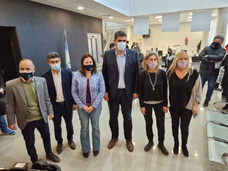 “El electorado pampeano va a poder ratificar nuevamente en las urnas lo que viene haciendo desde 1983”, indicó Daniel Bensusan desde el nuevo edificio del Registro Civil