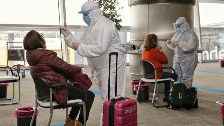 Una persona que regresó de Estados Unidos fue el segundo caso con la variante Delta en Santa Fe