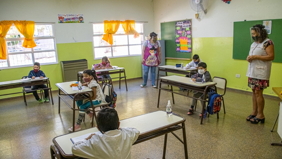 El 97% de los docentes ya fue vacunado contra el COVID-19 en La Pampa