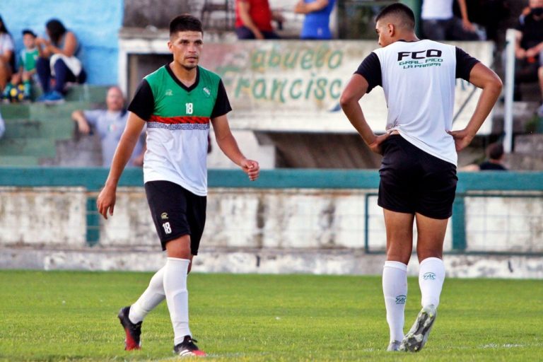 Cristian Canuhé será titular frente a Sol de Mayo de Viedma: “Nos está costando mucho, pero hay que reponerse rápido, queda mucho torneo por delante”