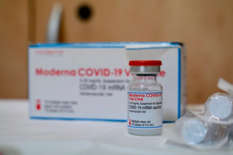 Argentina firmó un acuerdo con Moderna para la compra de 20 millones de vacunas contra el Coronavirus