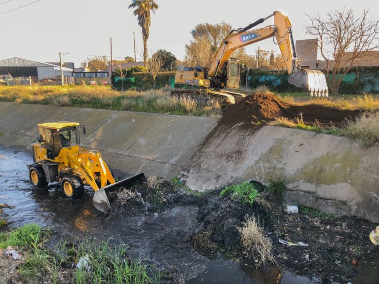 Realizan trabajos de mantenimiento en Barrio Sur