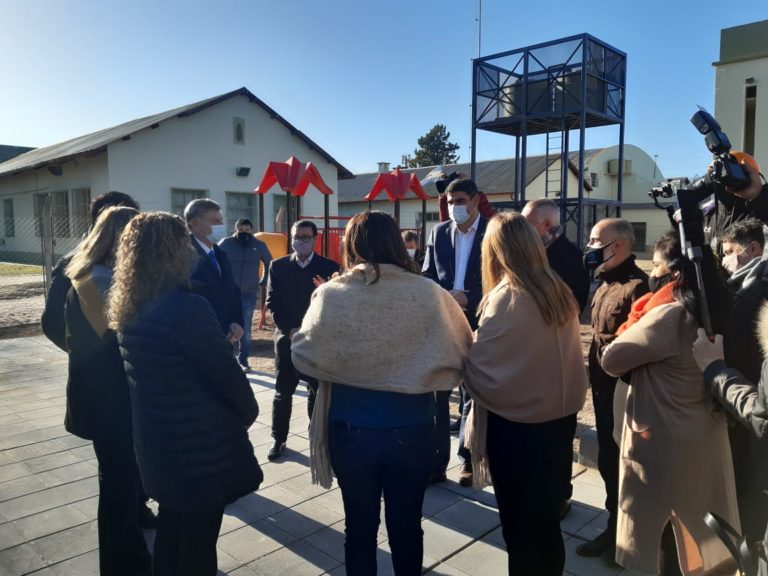 El gobernador Sergio Ziliotto recorrió obras en General Pico