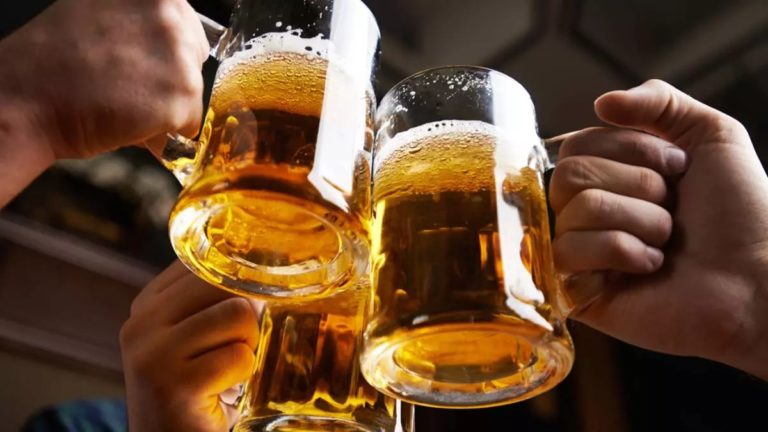 Tucumán: Regalarán cerveza para incentivar la vacunación entre los jóvenes