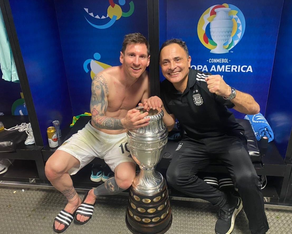 El pampeano y médico de la selección, Daniel Martínez, habló sobre lo que fue la consagración del equipo en la Copa América: “Es imposible no vivirlo con la pasión que se merece”