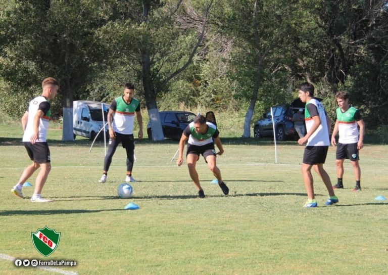 TORNEO FEDERAL “A”: Ferro vuelve mañana a los entrenamientos con la cabeza puesta en Juventud Unida de San Luis