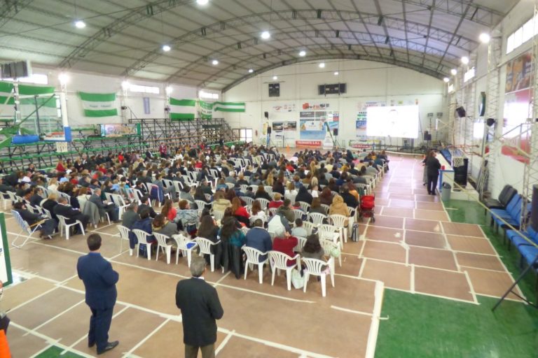 Con la participación de más de mil pampeanos, los testigos de Jehová celebran virtualmente un evento global en 240 países y en más de 500 idiomas