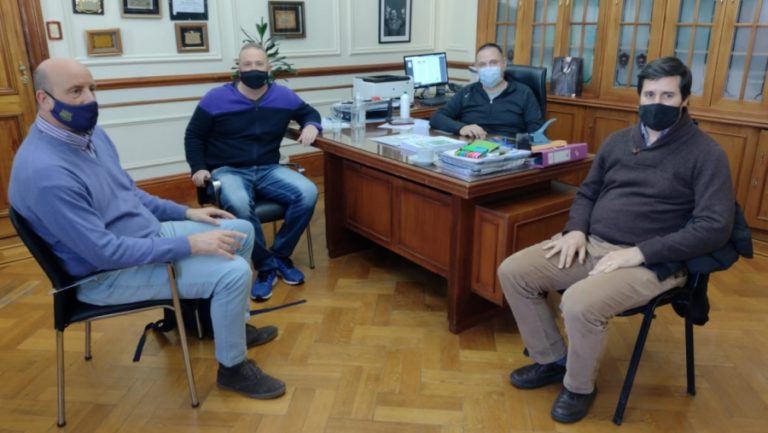 Almudevar realizó gestiones ante la Confederación Argentina de Basquetbol para fortalecer ese deporte en La Pampa