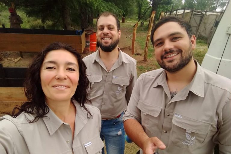 La Pampa: Eran músicos, empezaron a comercializar plantas cítricas y acaban de vender una franquicia en $1,2 millones