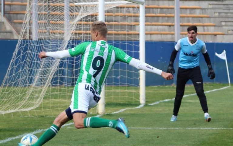 Federico Vasilchick hizo un gol para darle la victoria a Estudiantes de San Luis