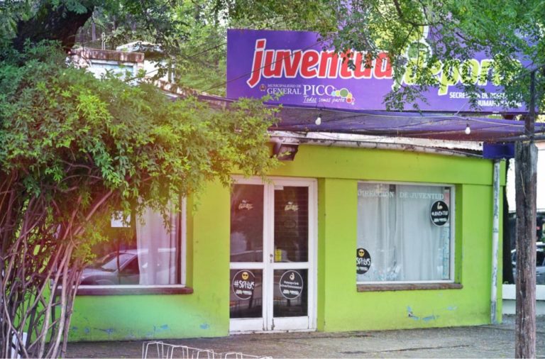 Las clases de apoyo escolar en la Dirección de Juventud volvieron a ser presenciales y suman nuevas actividades