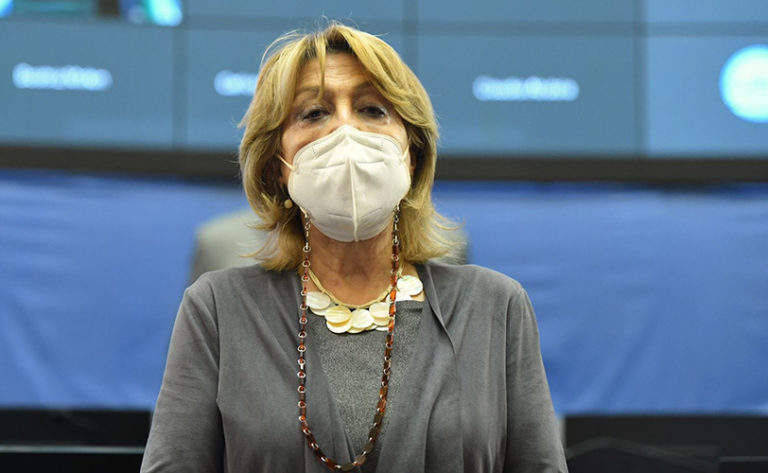 La senadora pampeana Norma Durango pidió que se respeten los derechos humanos de niñas y mujeres en Afganistán