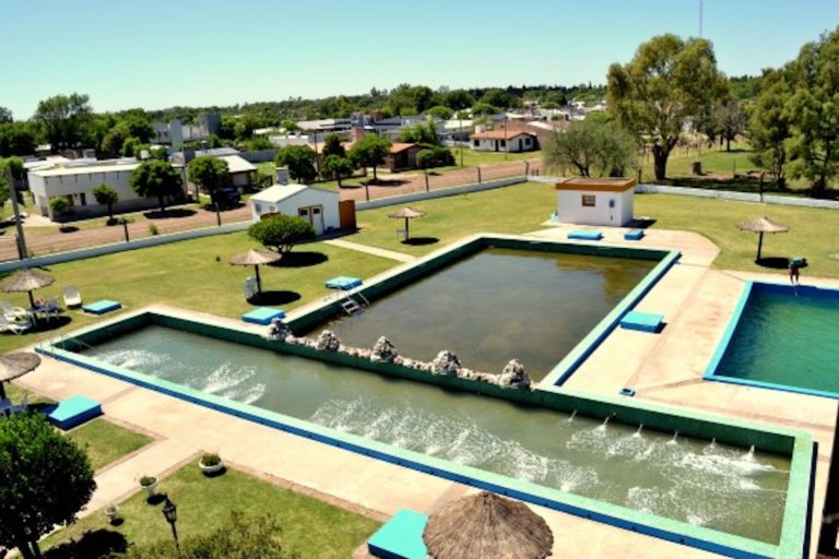 Las Termas de Larroudé están abiertas, pero no tienen agua termal porque se rompió la perforación: El arreglo costará 14 millones de pesos