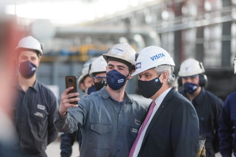 El Presidente recorrió una empresa metalúrgica en La Pampa: “Argentina se encuentra en un proceso real de recuperación económica”