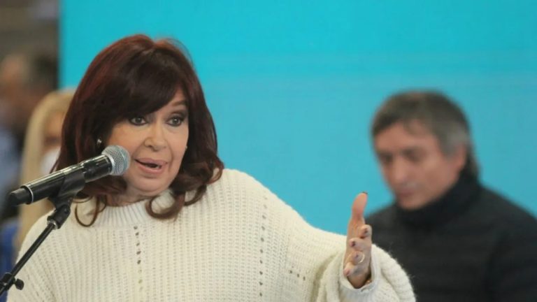 Cristina Fernández de Kirchner: “La pandemia se va a acabar pero después vamos a tener que hacernos cargo del muerto que nos dejaron”