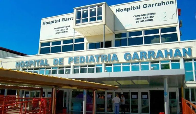 El Hospital Garrahan comenzará a vacunar en septiembre a adolescentes entre 12 y 17 años sin enfermedad preexistente