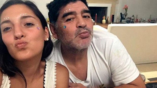 Allanamiento en Speluzzi por amenazas de muerte a una hija de Maradona