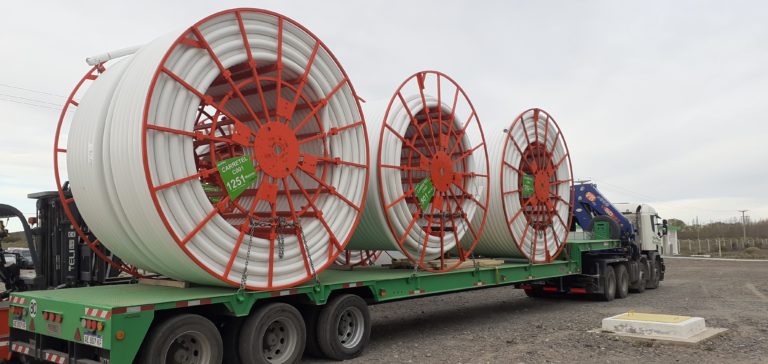 ZOXI hizo la primera entrega de cañería de PVC a una empresa petrolera que opera en La Pampa