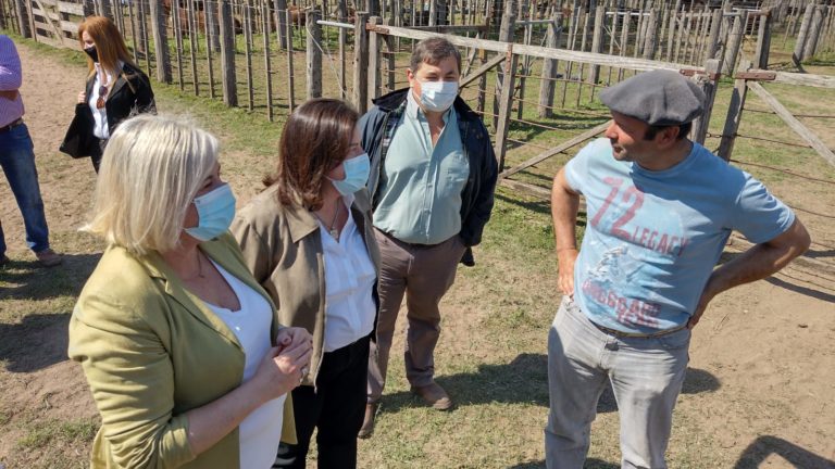 “Estado y privados llevamos adelante las acciones más eficientes para mejorar la producción” dijo la Ministra de la Producción en la apertura de la rural de Realicó