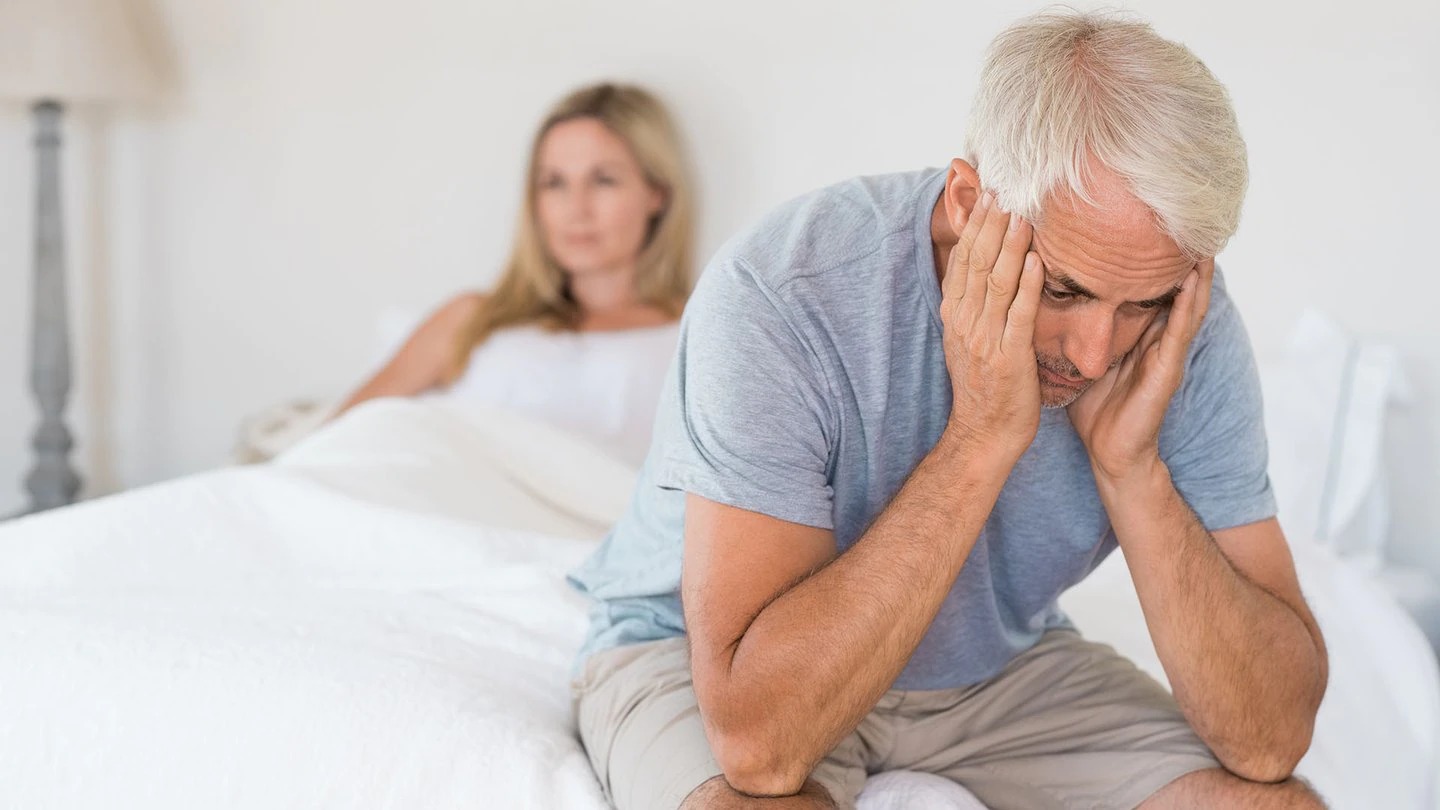 El COVID-19 podría afectar la fertilidad y causar disfunción sexual masculina