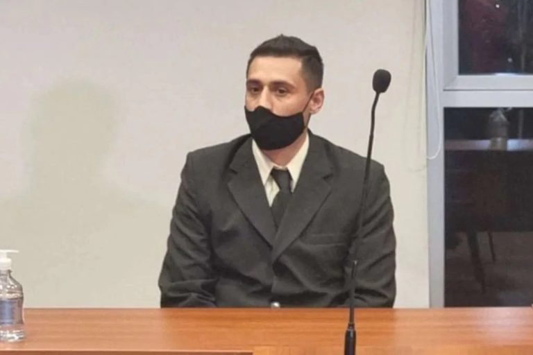 Tucumán: se fugó el ex guardiacárcel condenado a prisión perpetua por el crimen de su expareja y su hijo