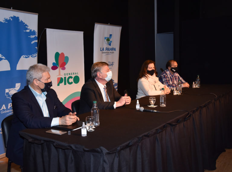 El IPAV firmó un convenio con el Colegio de Arquitectos para el desarrollo urbano de viviendas sociales en General Pico