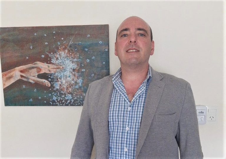 “En Argentina le damos más importancia a lo material que a la vida, por eso aseguramos un auto pero no una cobertura de vida”, destacó el asesor de seguros Pablo Caridi