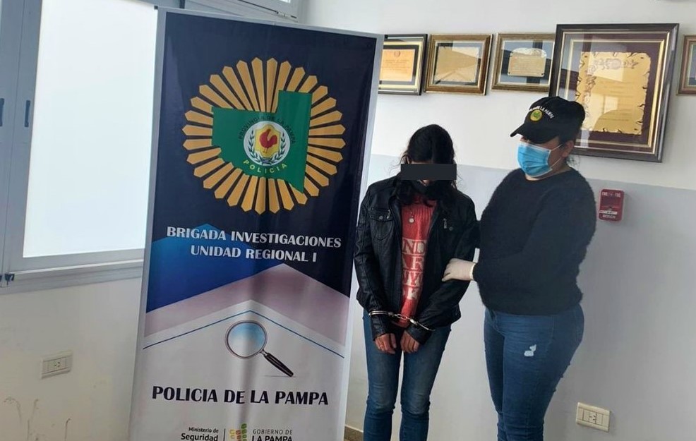 Detienen a la mujer del policía Intoxicado: hallaron veneno en la jarra que preparó el licuado