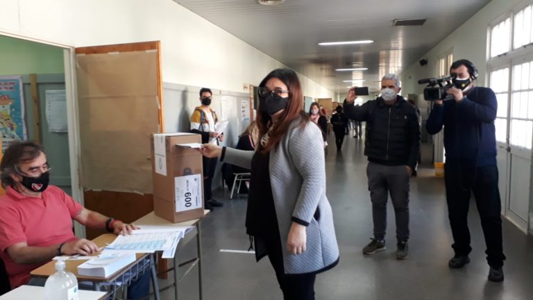 Cintia Gette, precandidata a senadora nacional: “el voto independiente y joven van a definir estas elecciones”