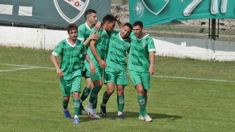 Torneo Federal “A”: Ferro aplastó a Villa Mitre y sumó nuevamente de local
