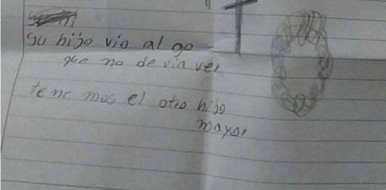 Paraguay: halló a su hijo de dos años muerto y al lado una macabra carta: “Lo siento, vio algo que no debía ver”