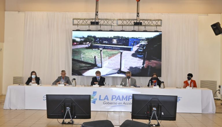Filmus anunció 2,5 millones de dólares para un Centro Interinstitucional con cuatro laboratorios para el Polo Tecnológico de General Pico