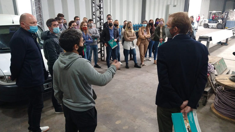 Grupo de jóvenes participaron de una importante capacitación en la Zona Franca
