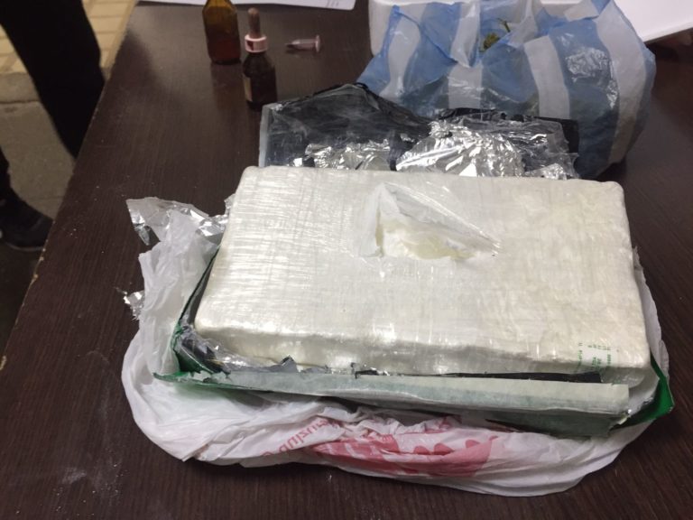 Policía secuestró droga y detuvo dos personas en el Puesto Caminero Catriló