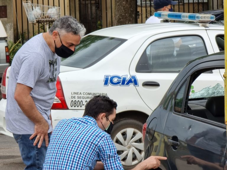 “Hay un demorado y se encontraron vainas de bala en la escena donde ocurrió la pelea”, dijo el fiscal Komarofky