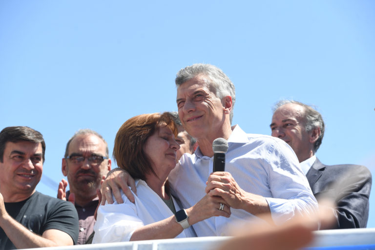 Macri se presentó a la indagatoria pero se suspendió porque no lo relevaron de guardar secreto