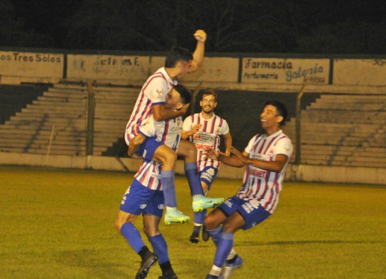 Liga Pampeana: Estudiantil goleó a Ferro en “El Coloso” de barrio Talleres