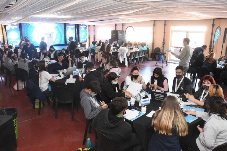 Un proyecto de alumnos del Colegio Santa Inés ganó la 17° edición del programa “Aprender a Gobernar”