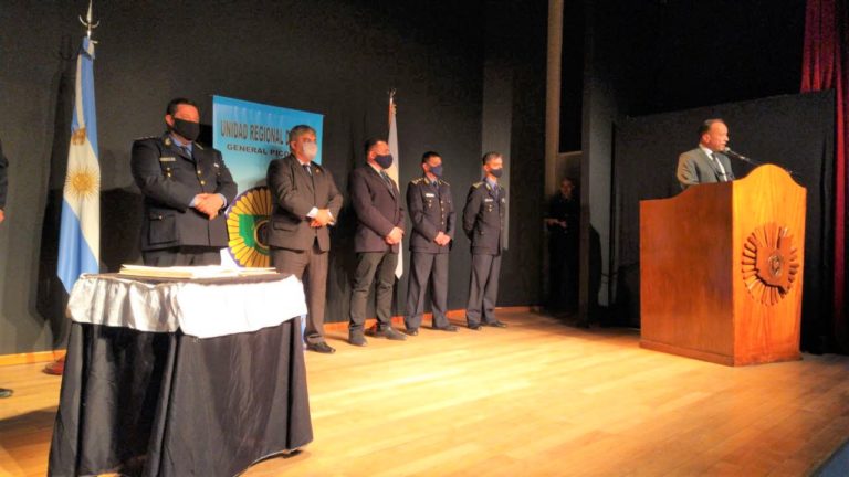 Con un acto oficial en MÉDANO, asumieron el nuevo jefe y subjefe de la Unidad Regional II, Alejandro Lagos y Alfredo Calzada