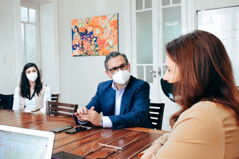 Alonso recibió al presidente del INTI