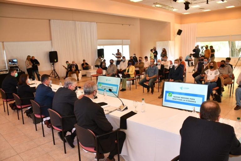 El gobernador anunció que destinarán $ 7.700 millones de pesos en busca de “reactivar” la economía: Habrá nuevos créditos, préstamos y distintas promociones de compra