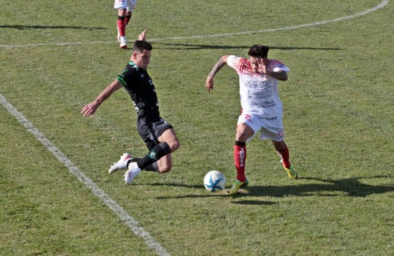 Ferro busca la clasificación en su visita a Huracán Las Heras