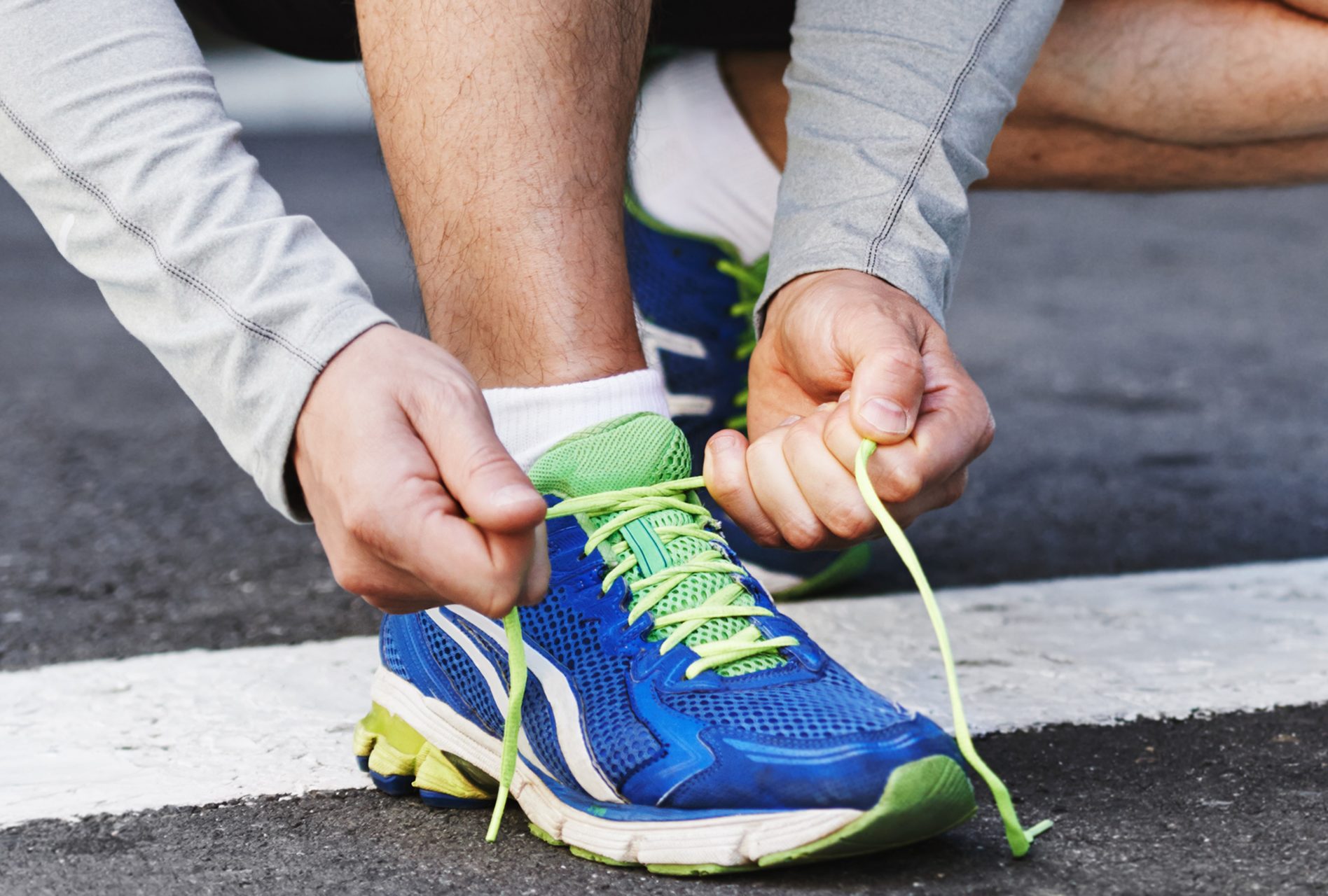 Los expertos comparten las mejores zapatillas deportivas para hombres y mujeres para todas las actividades