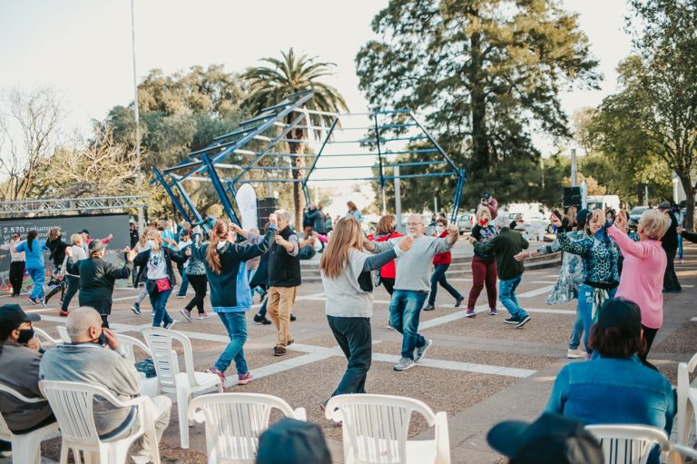 Exitosa jornada “Recre Activa” por el Día de las Personas Mayores en la Plaza San Martín
